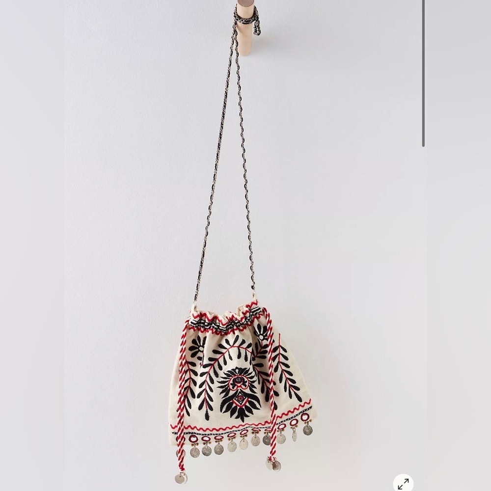 Emmie Embroidered Crossbody Free People - Picture 3 of 9